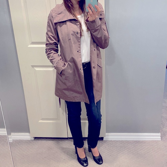 Ann Taylor Jackets & Blazers - Ann Taylor Trench Coat
